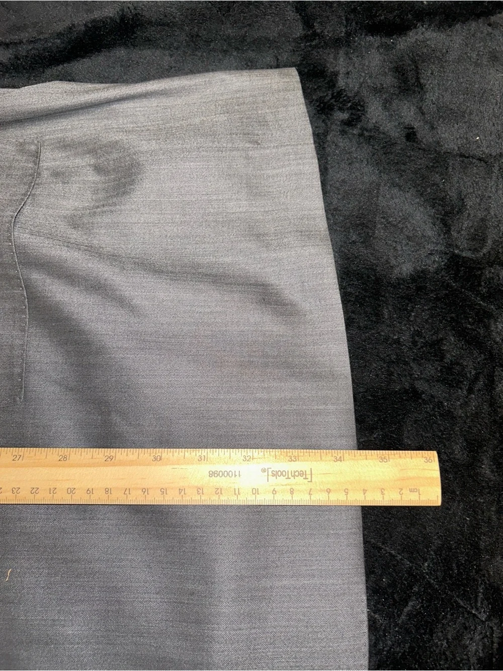 Loro Piana Noblesse Super 200s Wool 13.5 Micron & Silk Gray Blazer Size 60R 2 Bu